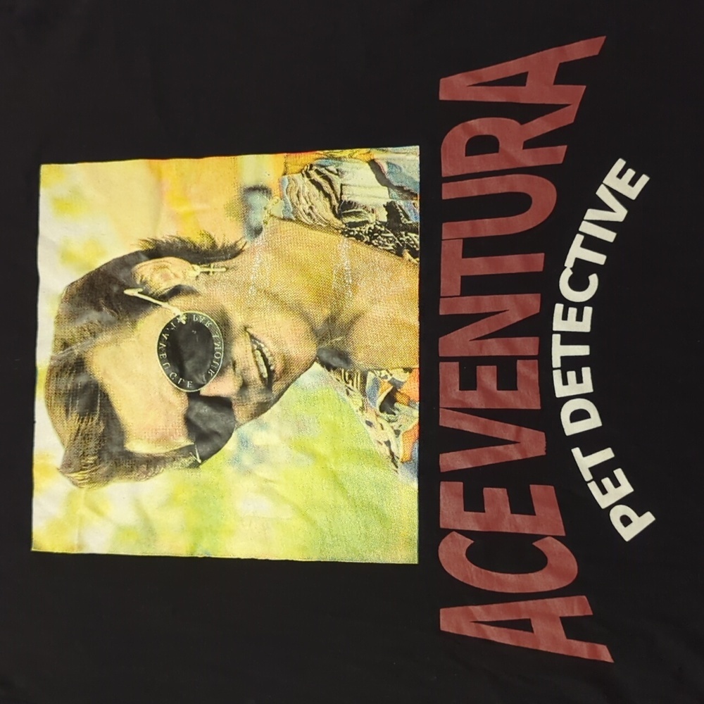 Ace Ventura graphic tee